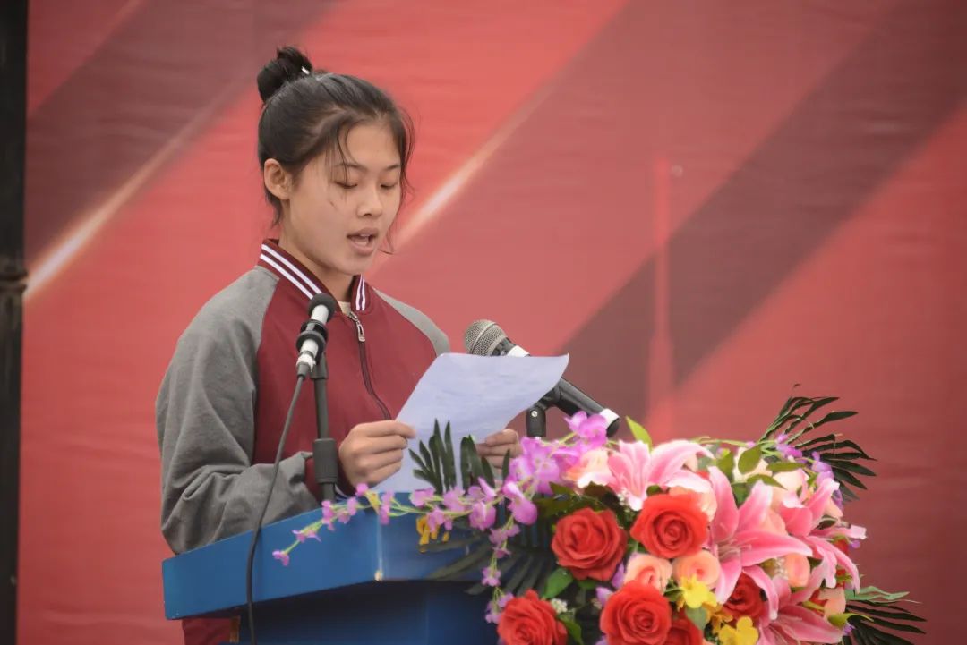 学生发言1